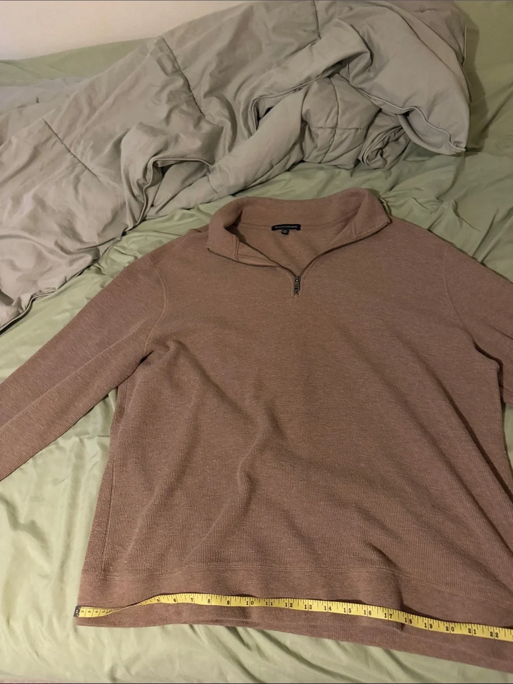 Banana Republic Men's Half-Zip Sweater in Taupe